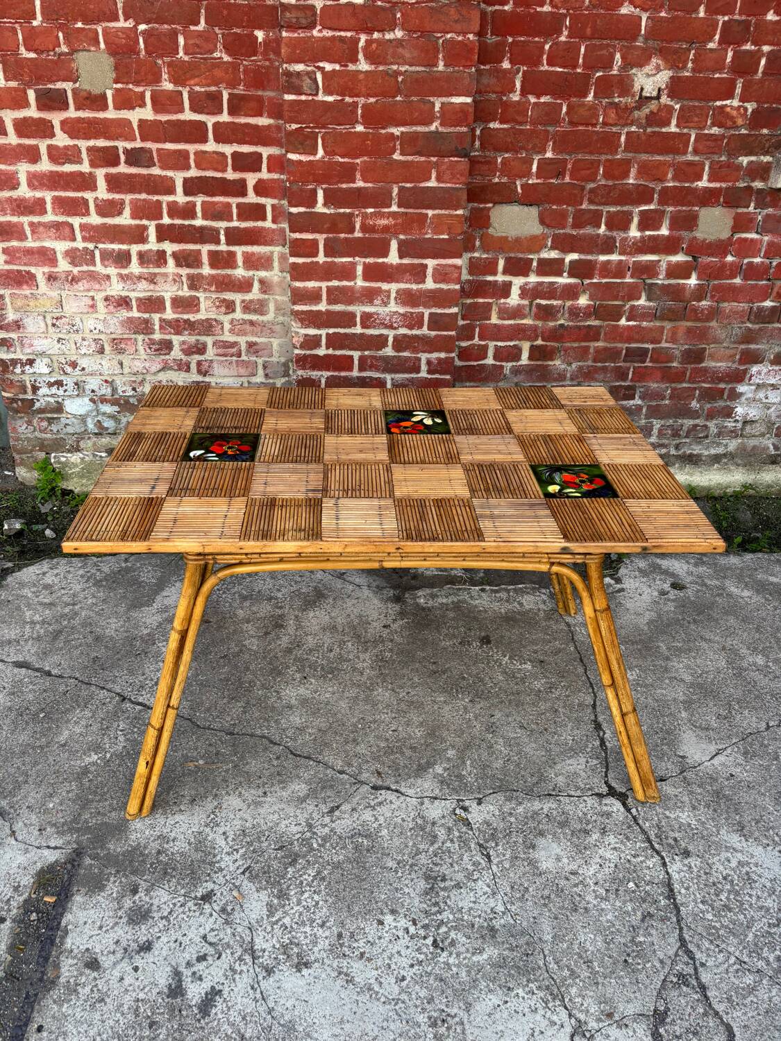 Vallauris rattan kitchen table with tiles