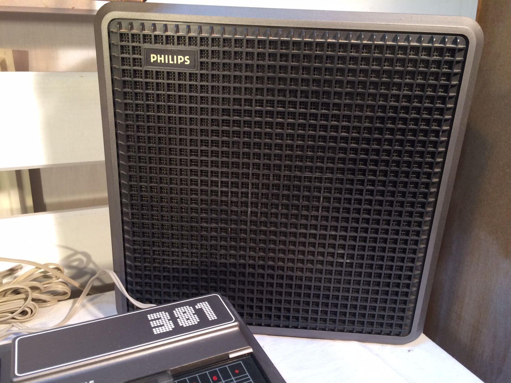 Record player / Vintage Electrophone Philips 381 - Perfect condition - Year 1972