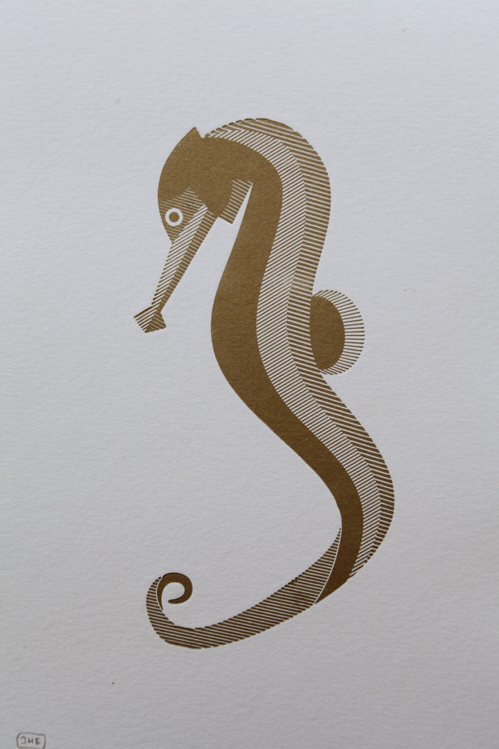 Engraving 1 bronze color dark gold seahorse