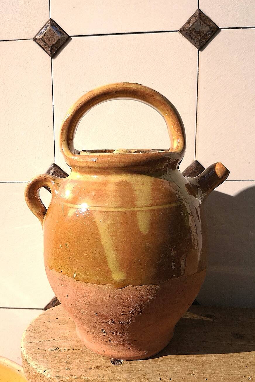 Gargoulette, Cruche en terre cuite vernissée