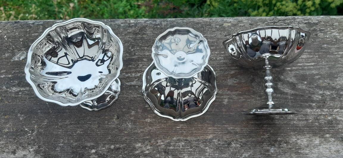 8 ice cream cups and stainless steel tray Jean Couzon