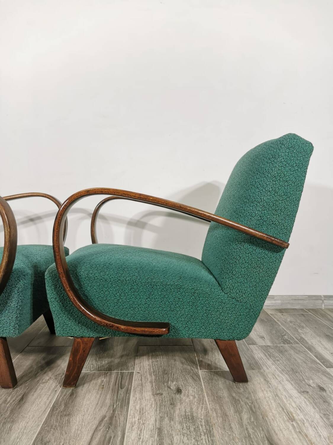 Art Deco Armchair by Jindrich Halabala