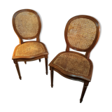 Medallion chairs