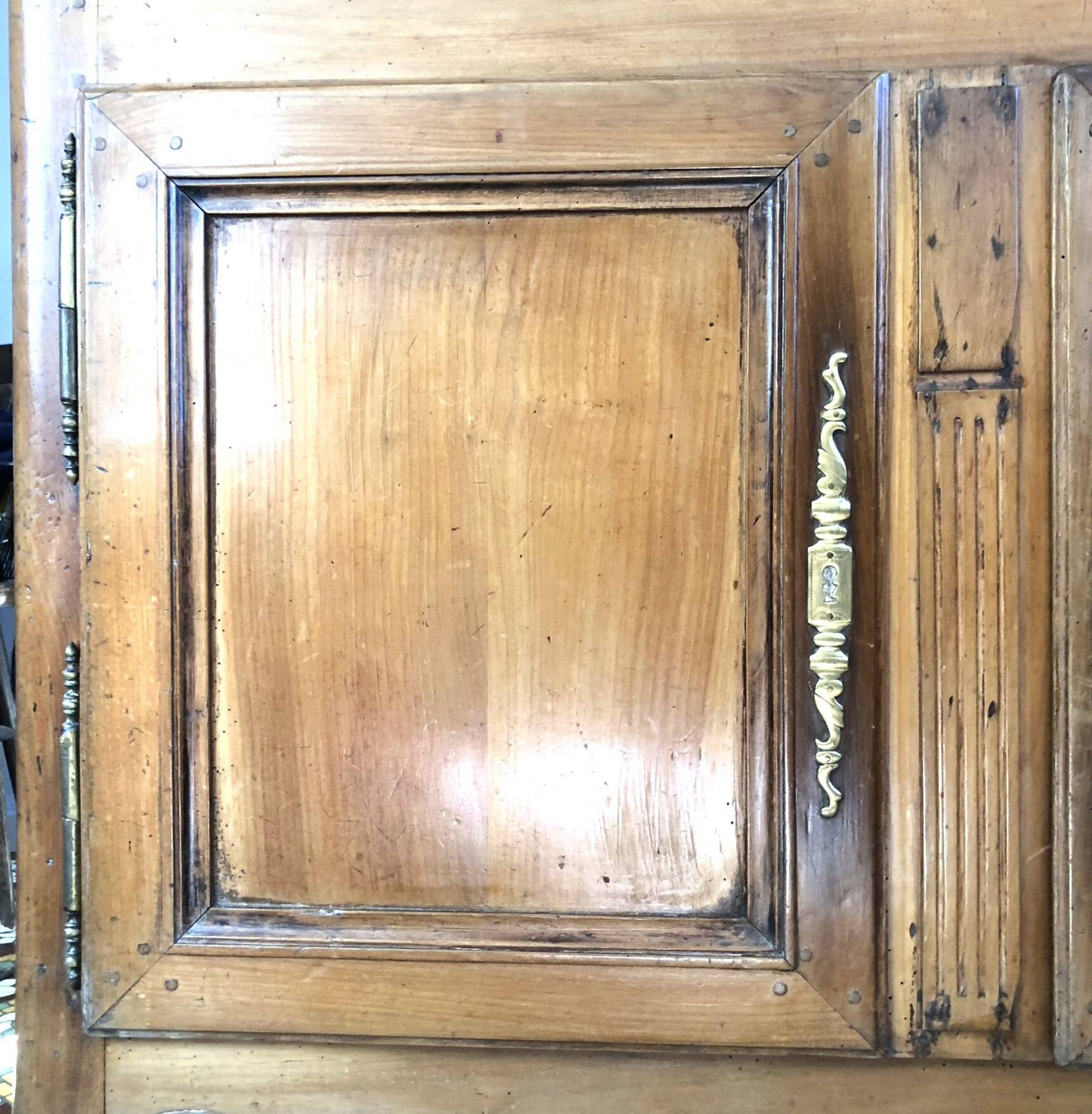 Restored cherrywood dresser, 18th century period, beautiful patina