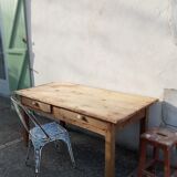 Farmhouse table