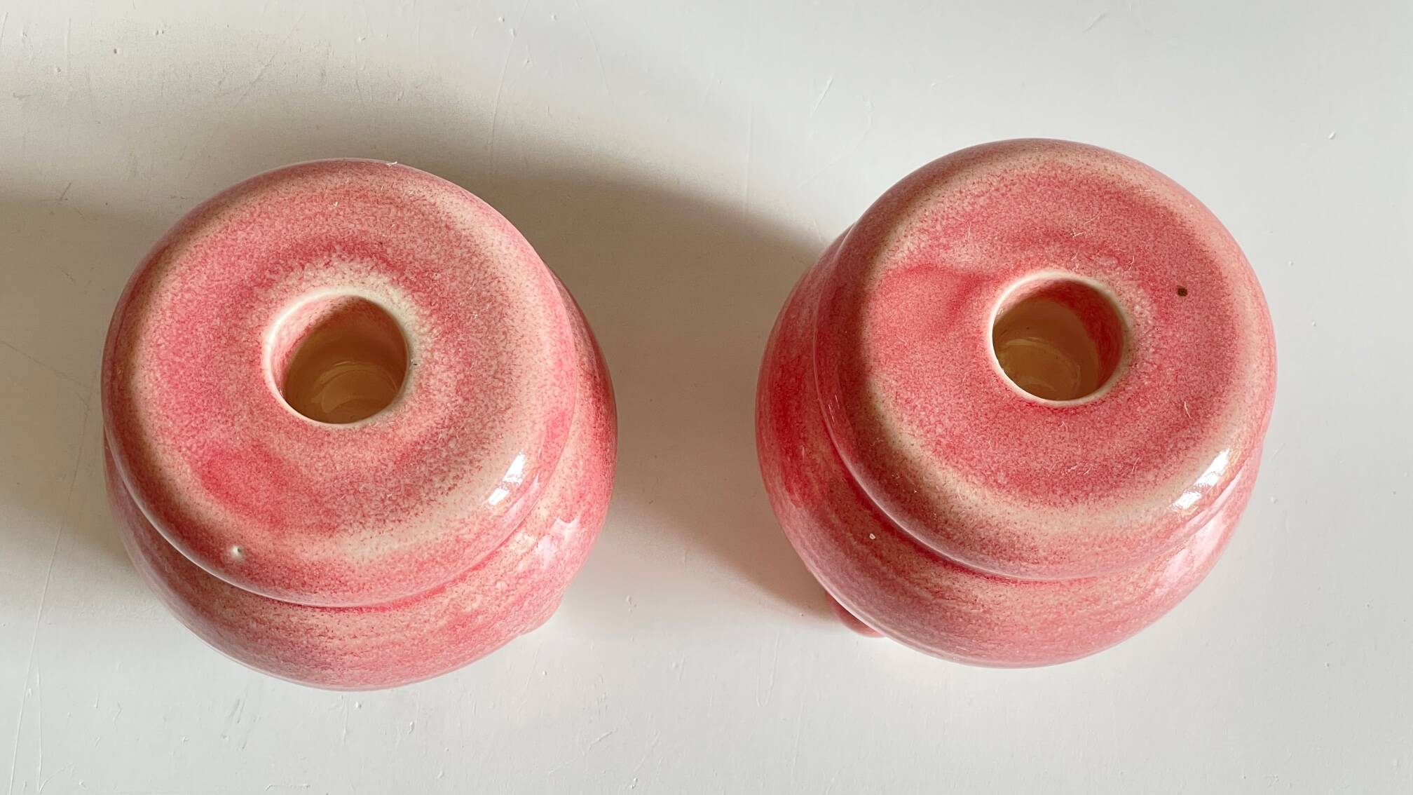 Ceramic candle holders pink 90s