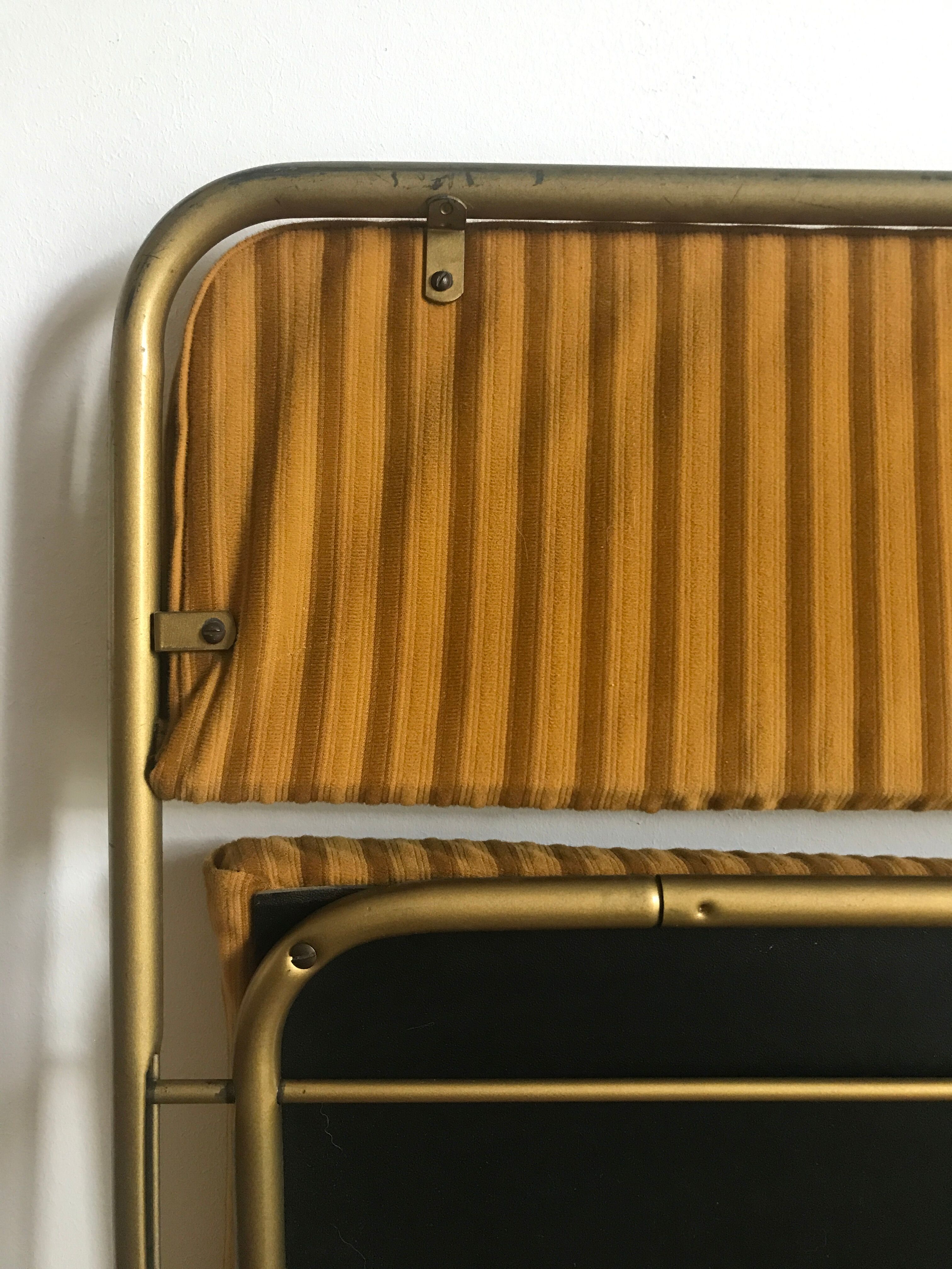 Vintage folding chair lafuma chantazur with striped golden fabric