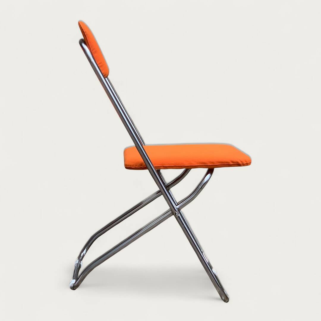 Framar orange felt folding chairs 1970