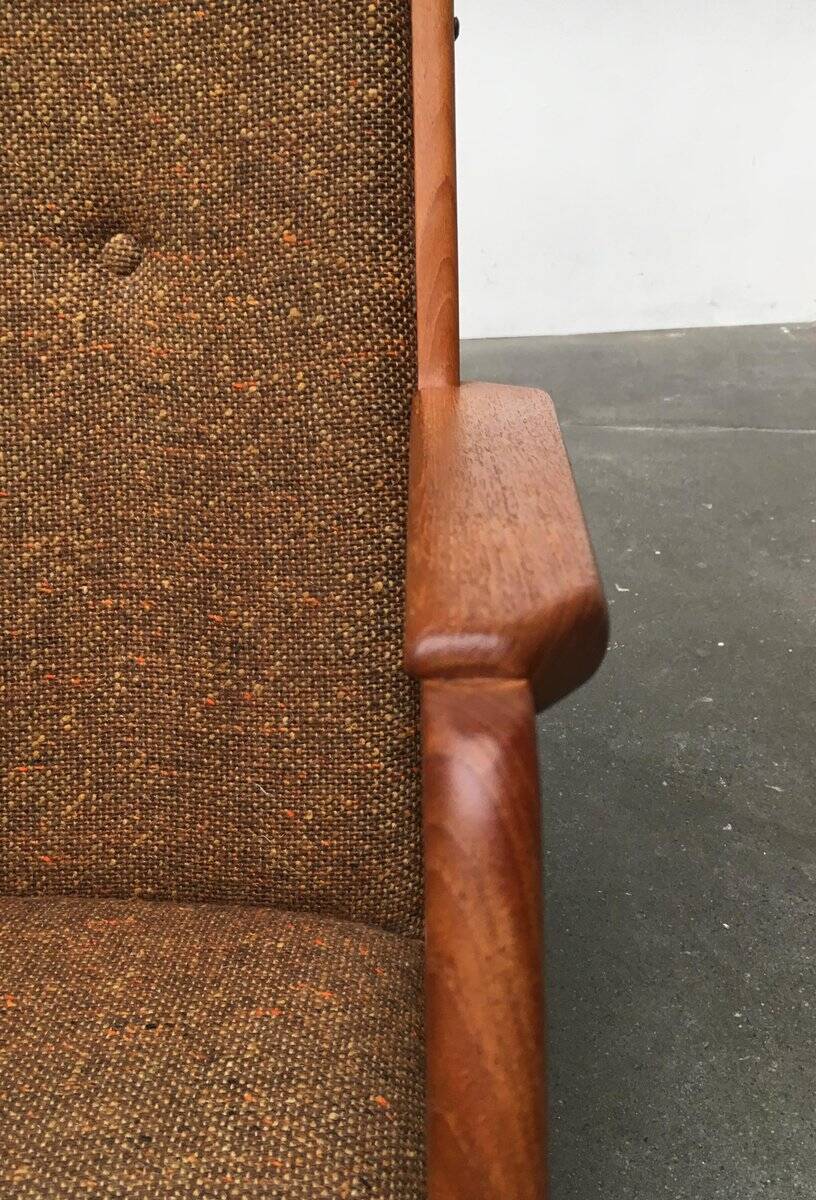 Mid-century model 100 rocking chair in Danish teak by Søren Georg Jensen for Kubus Møbler, 1960s.