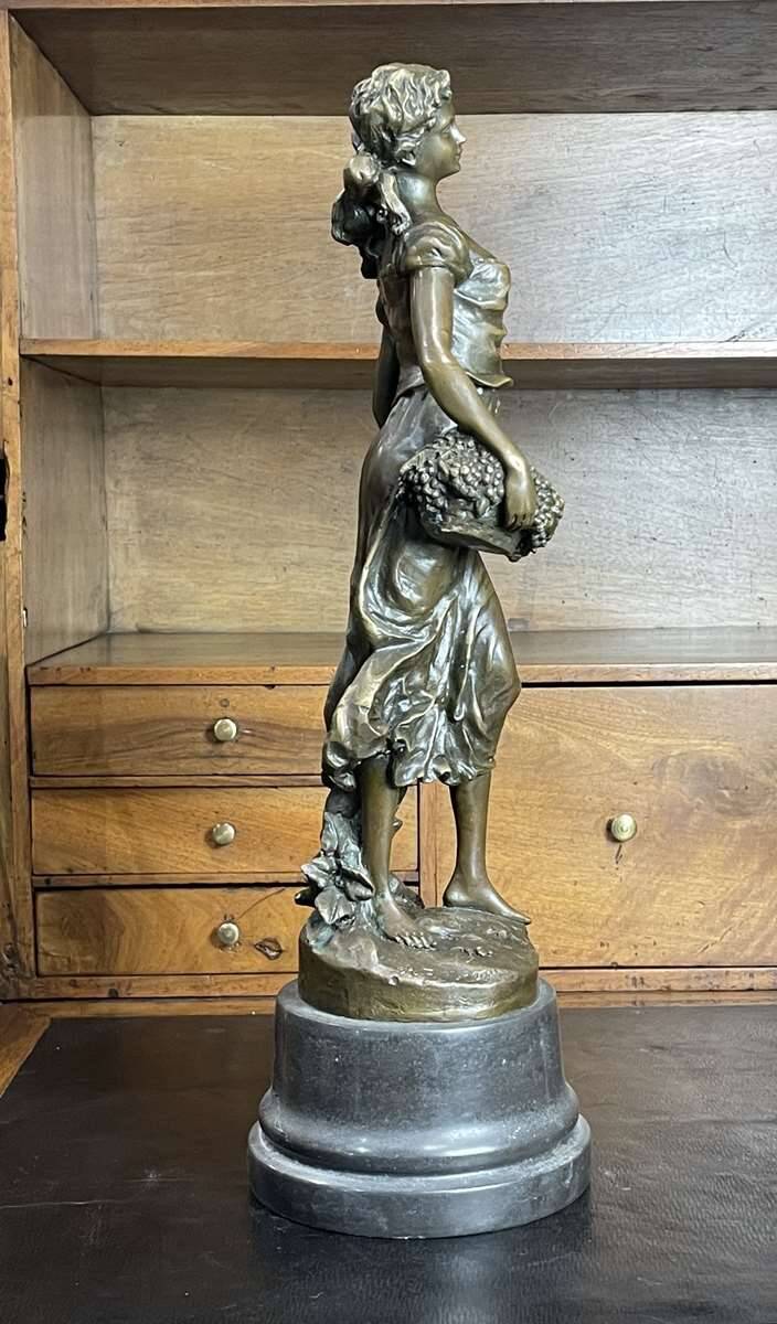 20th century bronze sculpture by Hippolyte François Moreau