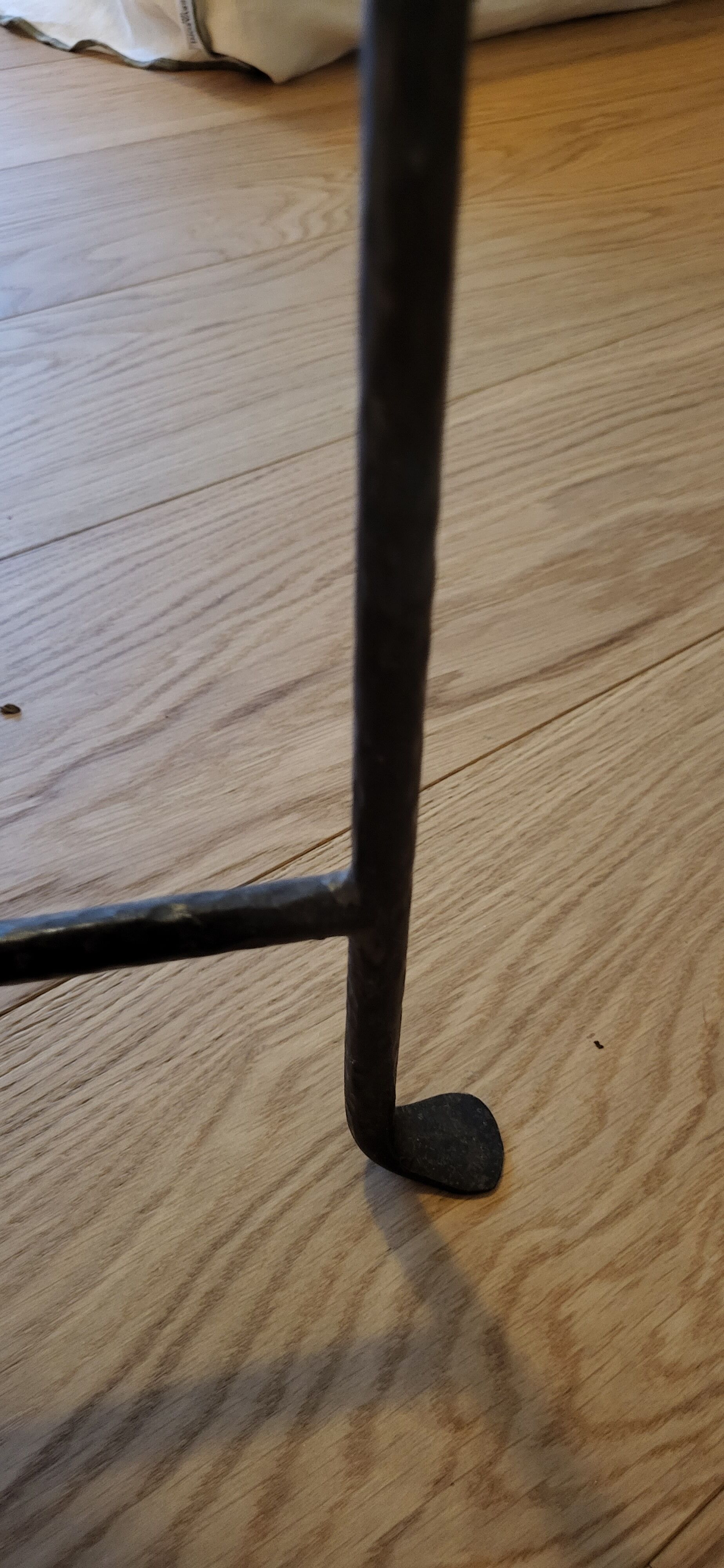 Coffee table in wrought iron and rattan