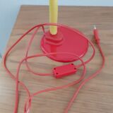 Articulated desk lamp