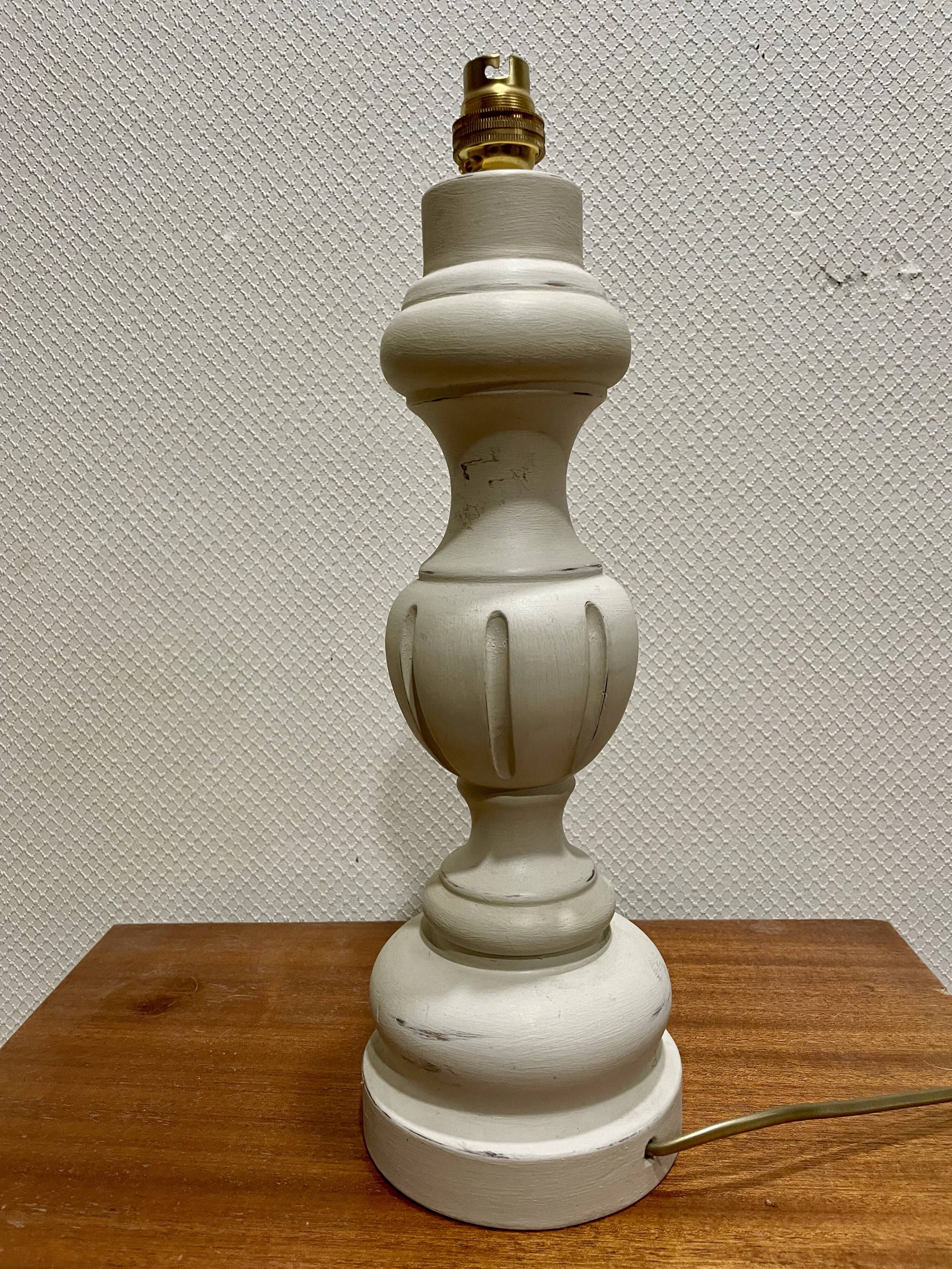 Old lamp foot patinated tinted linen