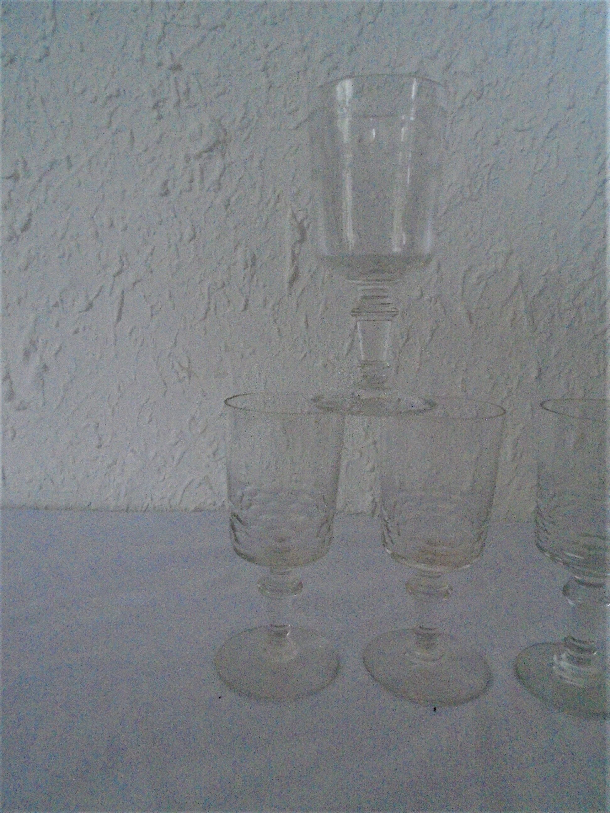 6 old walking glasses - 2 engraved and 4 cut port wine