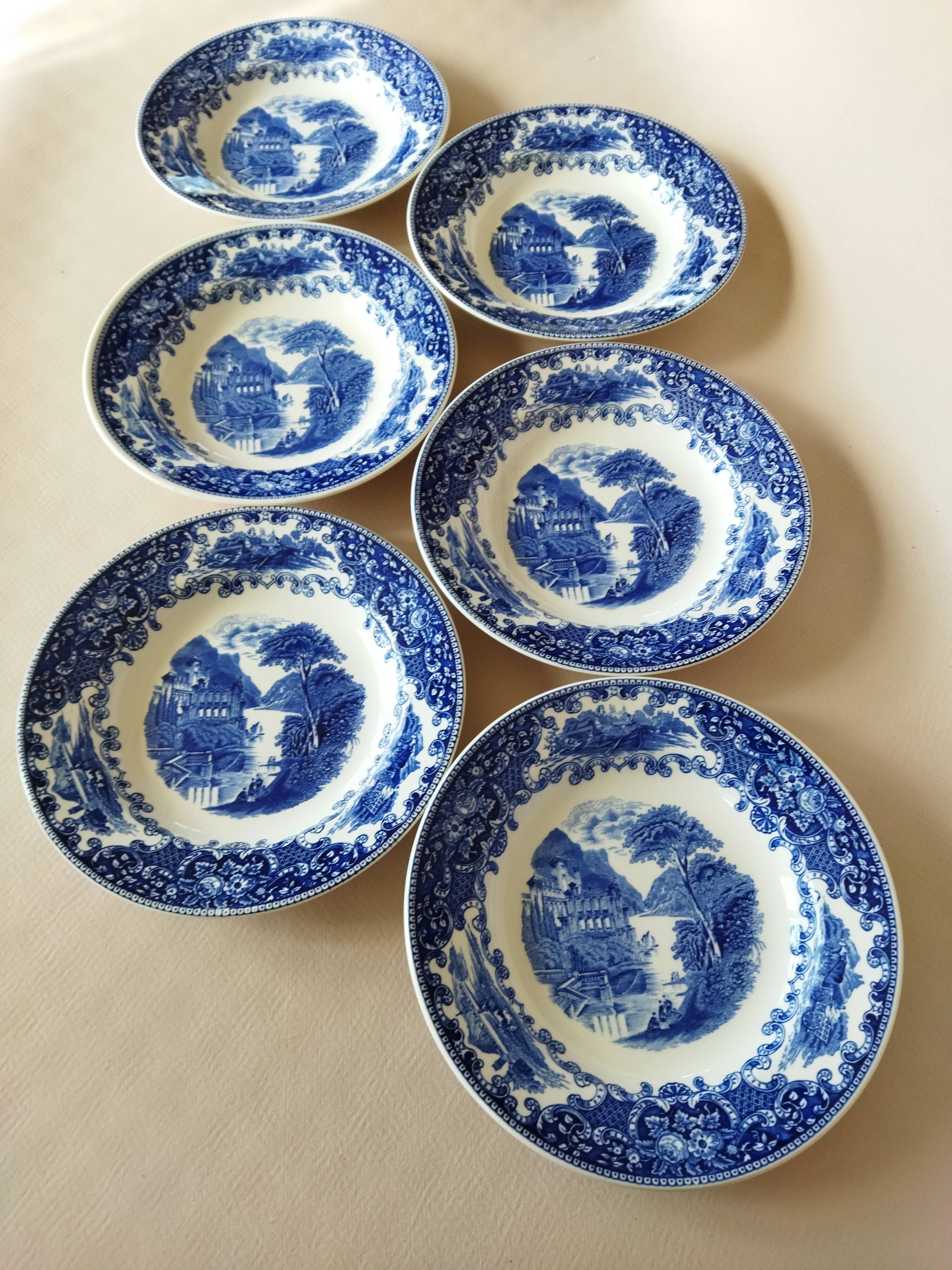 Royal Sphinx Maestricht P. Regout "Cambridge Old England" blue & white soup plates