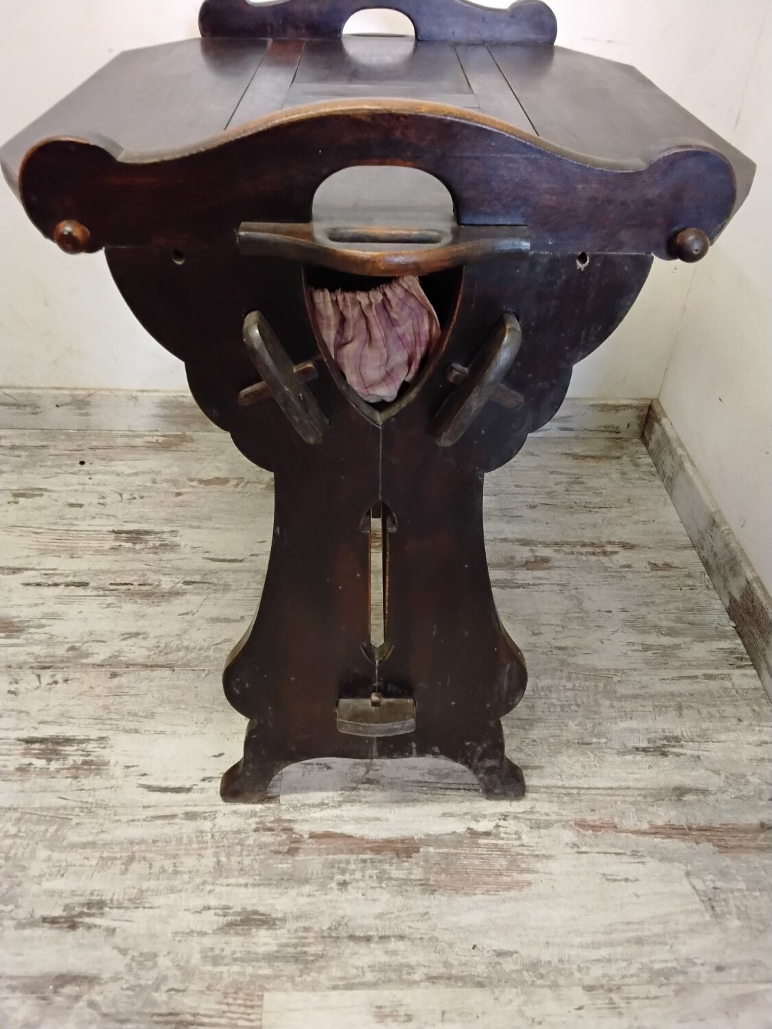 Antique table with a system