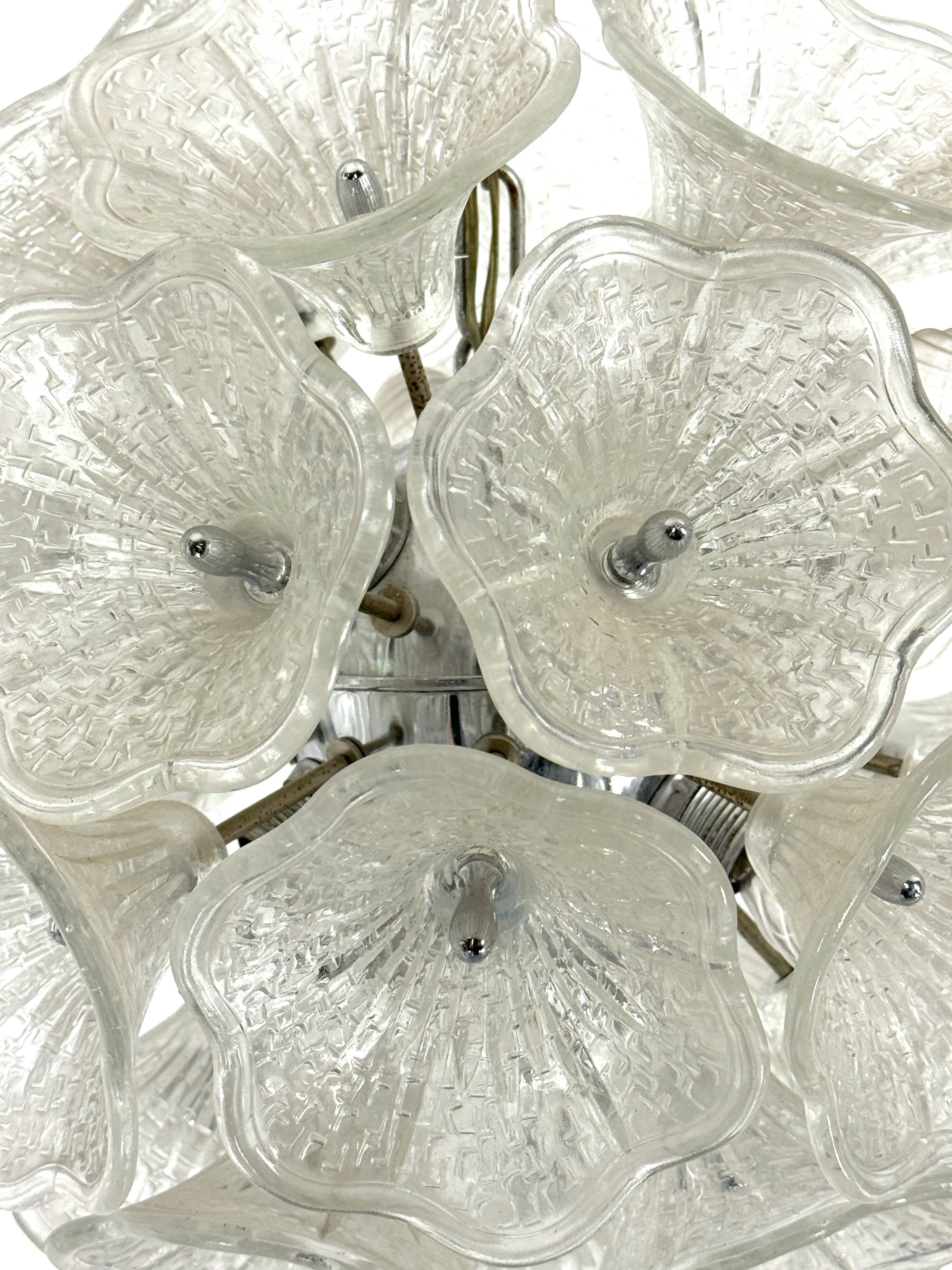 Italian Murano flower glass and chrome sputnik in Venini style. 1970s