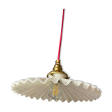 Pleated opaline suspension