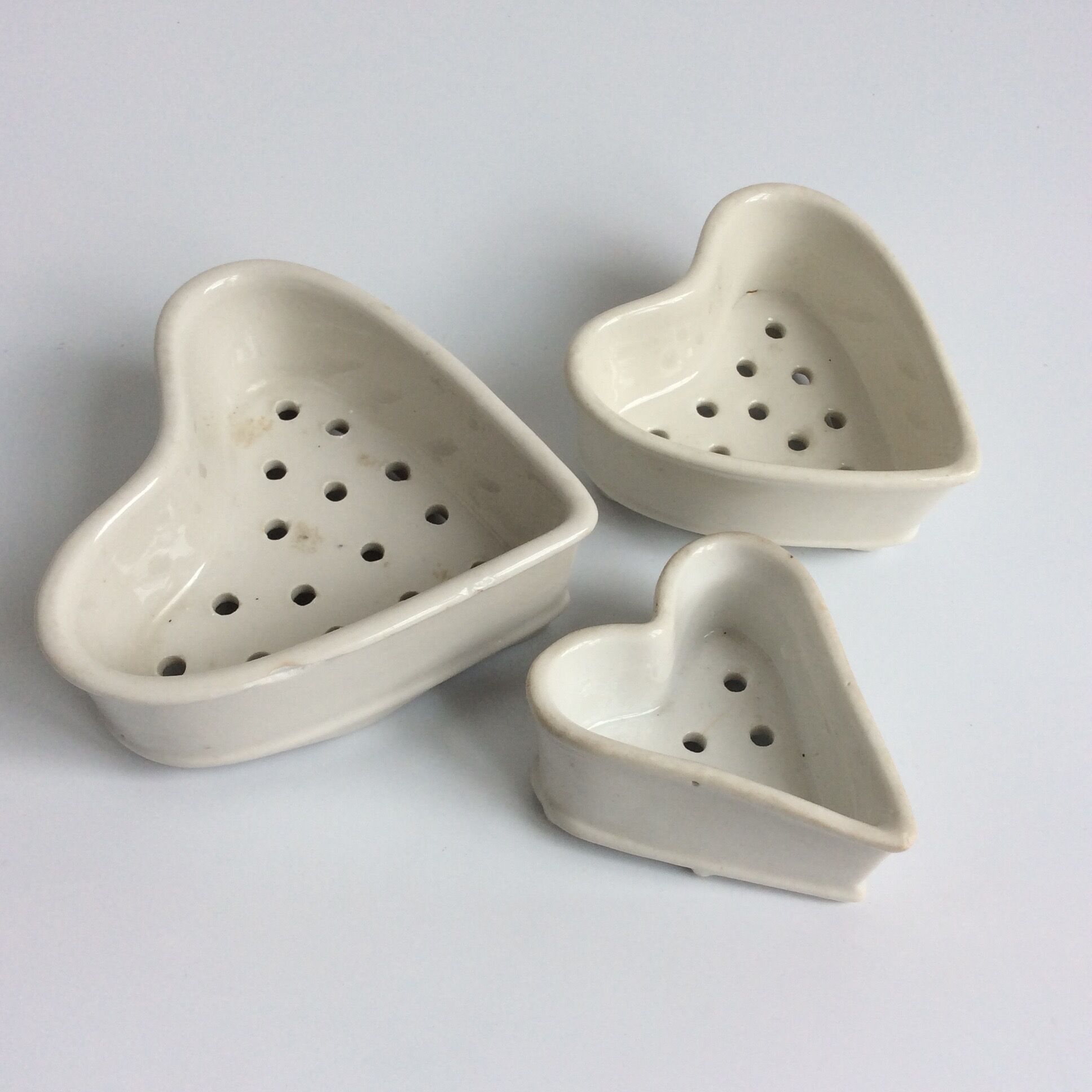 Three cheese molds faisselles coeur neufchatel vintage white earthenware