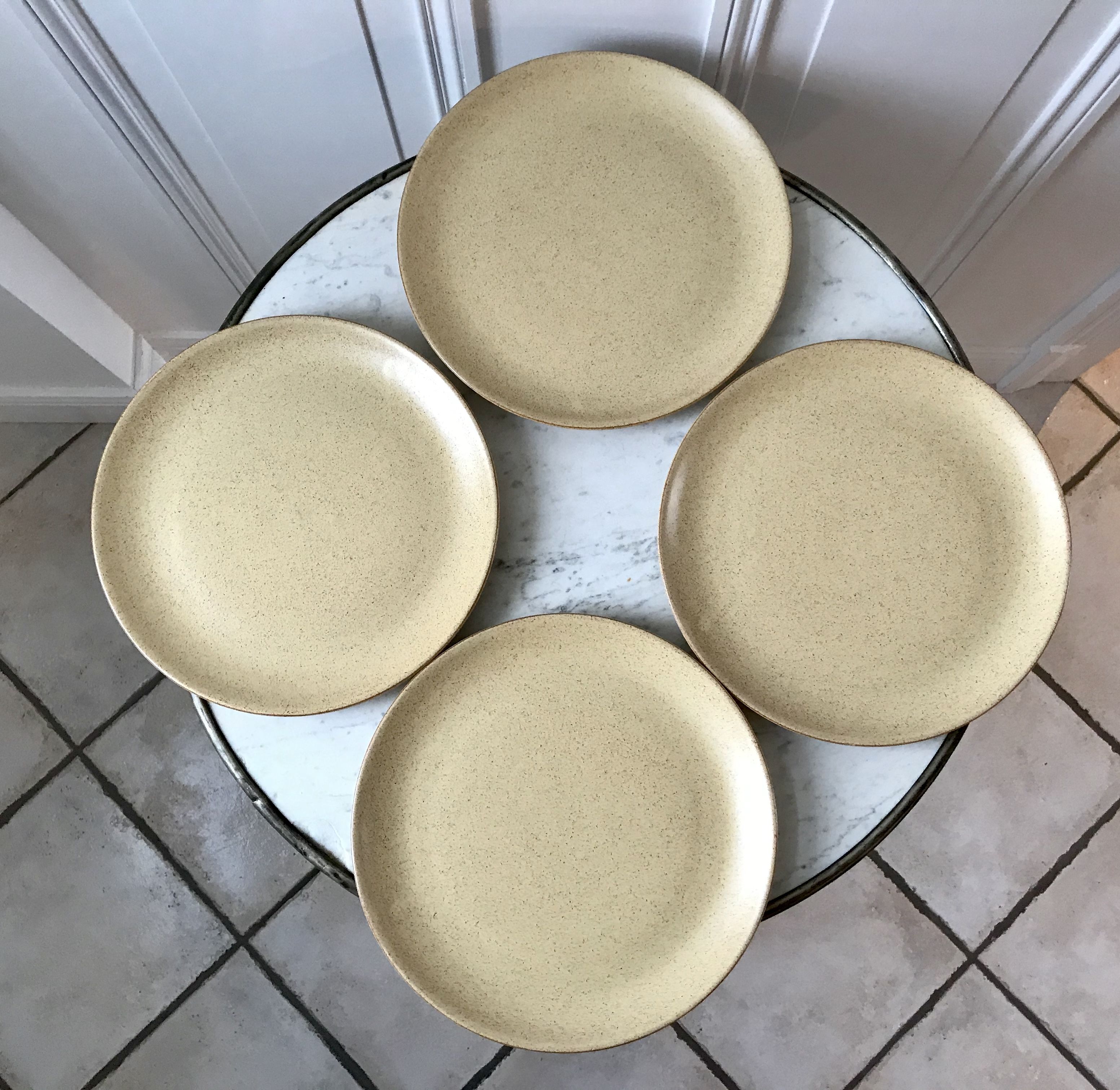 Set of 4 large flat plates in light stoneware made in France 60s and 70s