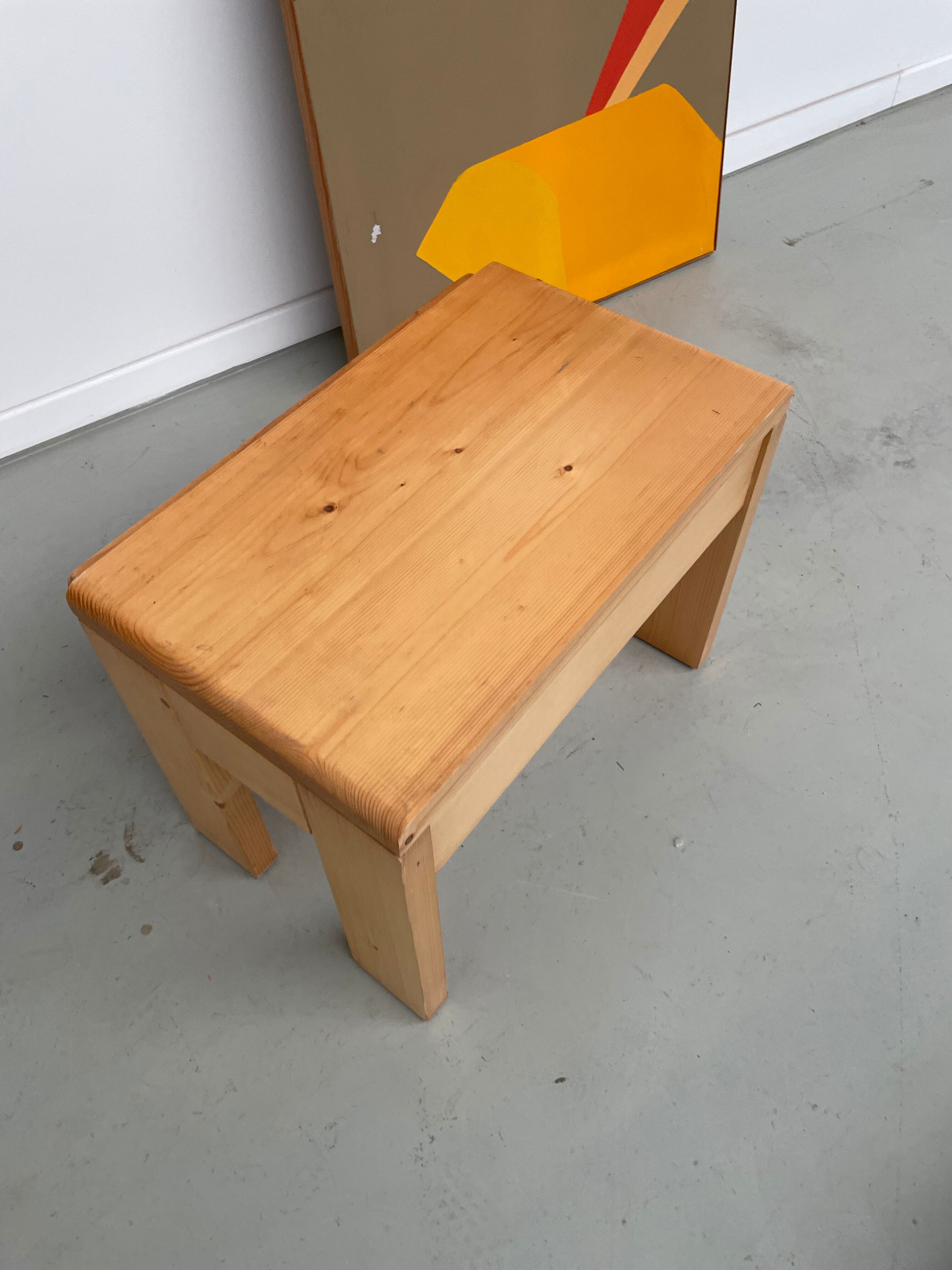 Bedside table in pine