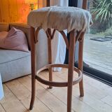 Bar stool with backrest