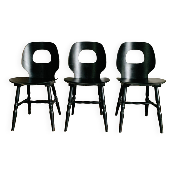 Ensemble de 3 chaises noires modèle œil de Baumann