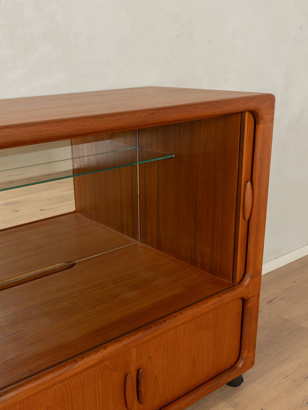 1960s Bar Cabinet, Dyrlund