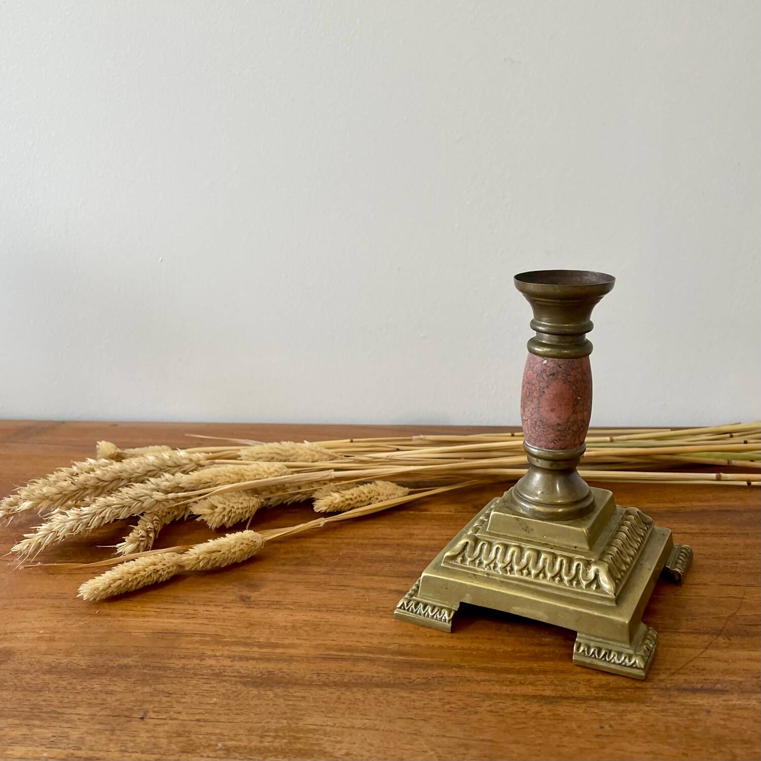 Bougeoir en laiton antique