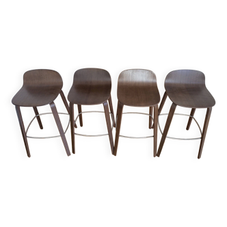 Set of 4 Muuto bar chairs