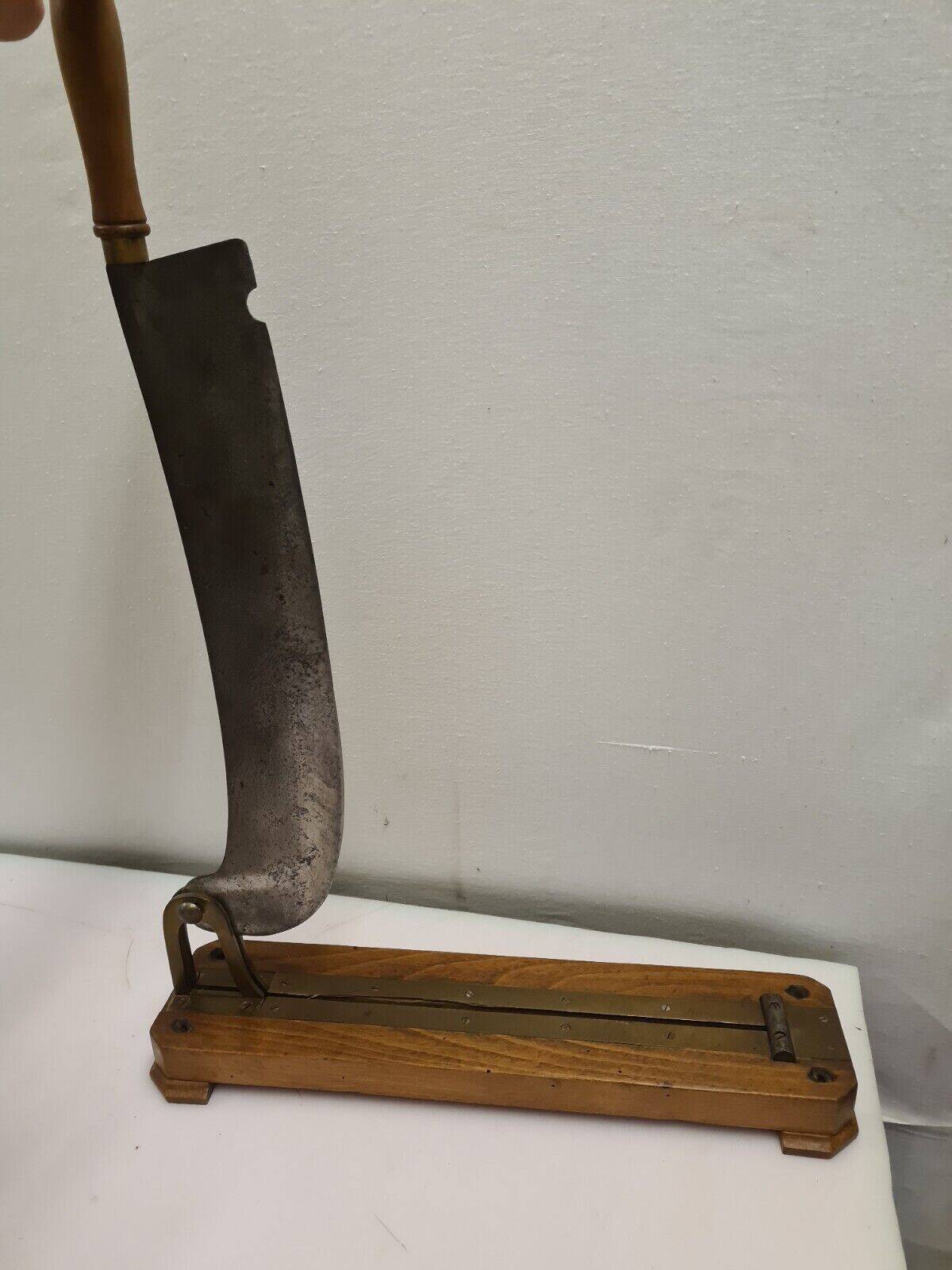 bread knife