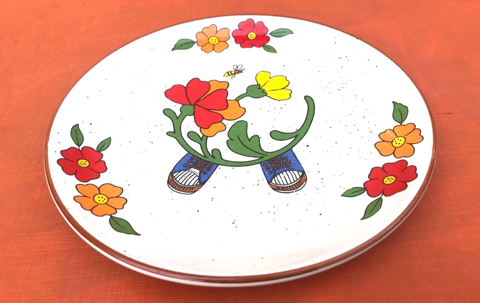 1970s glazed ceramic dessert plate