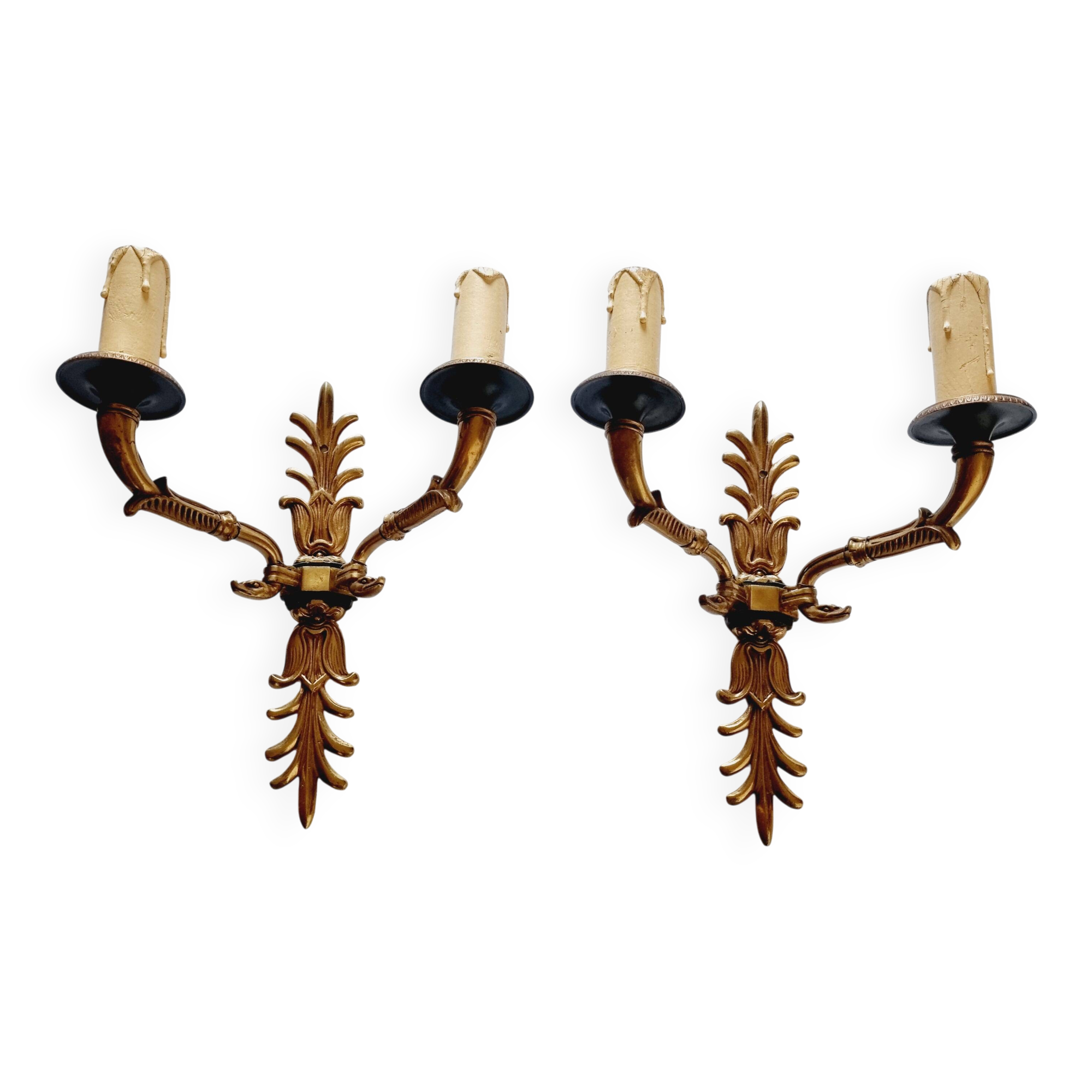 Pair of Empire style wall sconces in gilded bronze and Empire green, mid