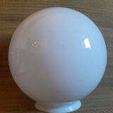 Globe 30cm en verre blanc ancien