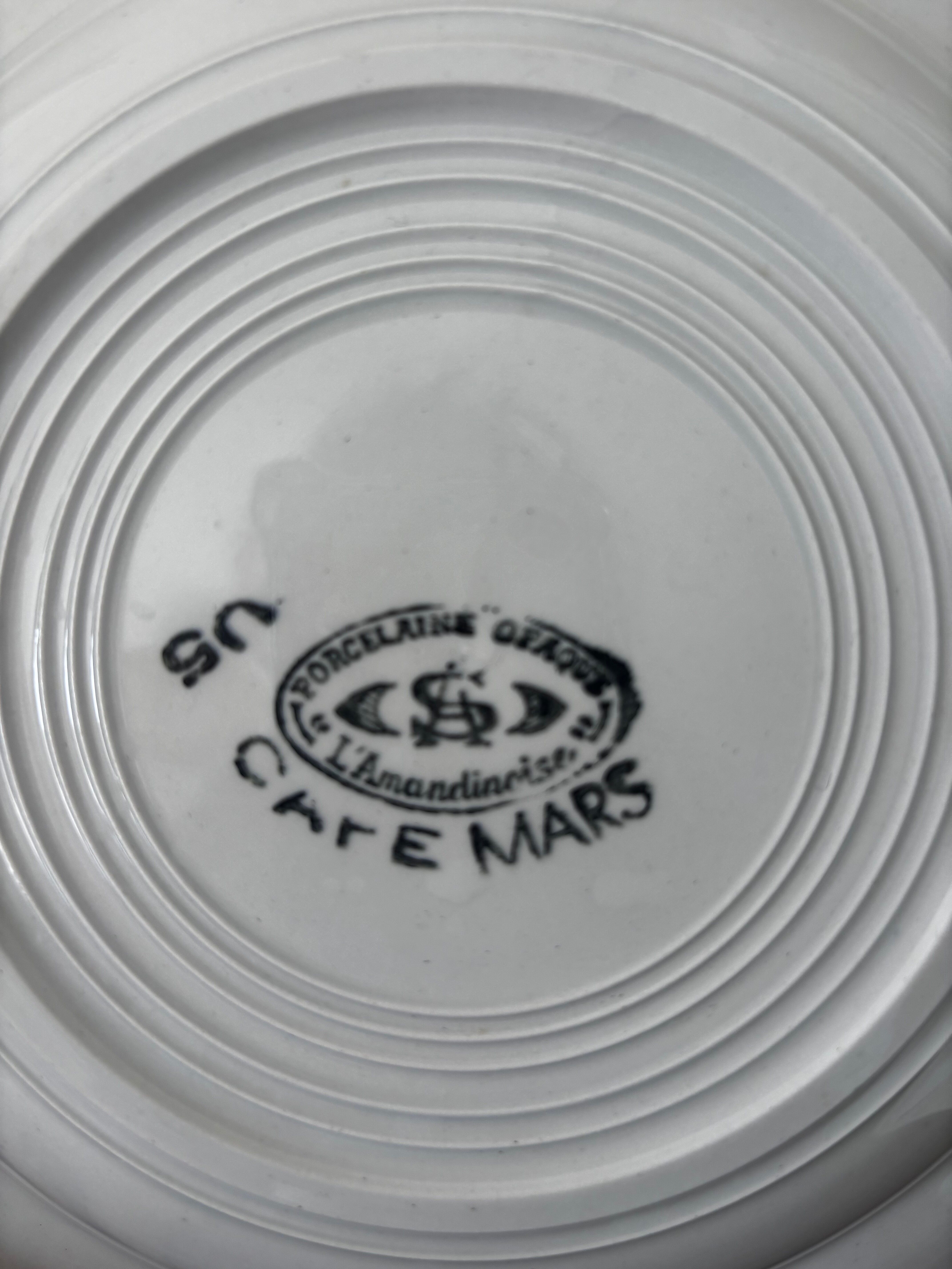 Vintage lot of 5 deep plates l’amandinoise café mars