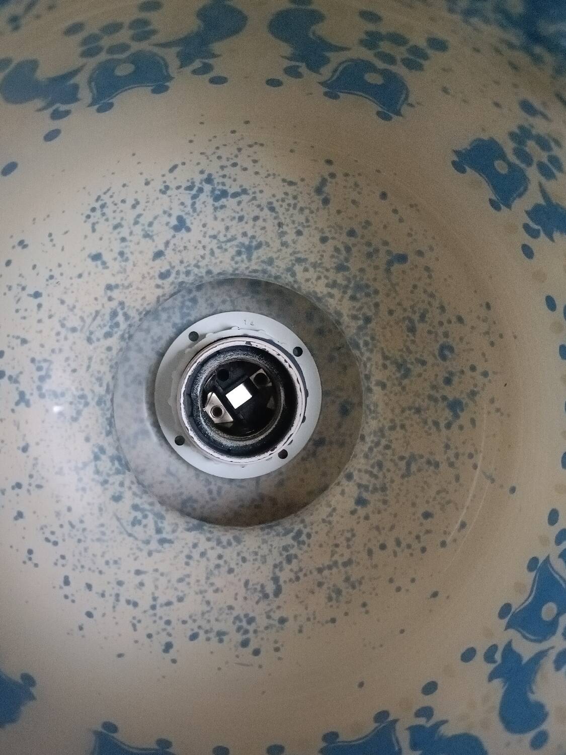 Vintage bath ball pendant