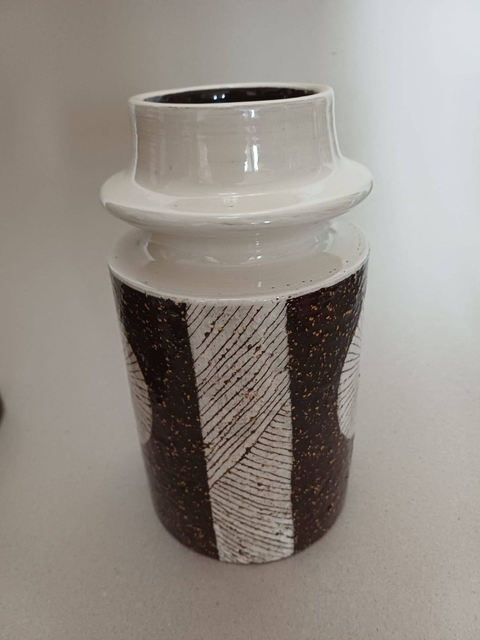 Mari Simmulson Ceramic Vase "Aster" for Uppsala-Ekeby, Sweden, 1960s