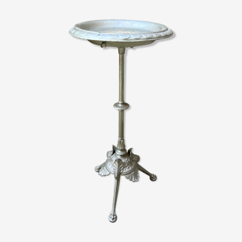 Side table pedestal table with silver cast iron plant