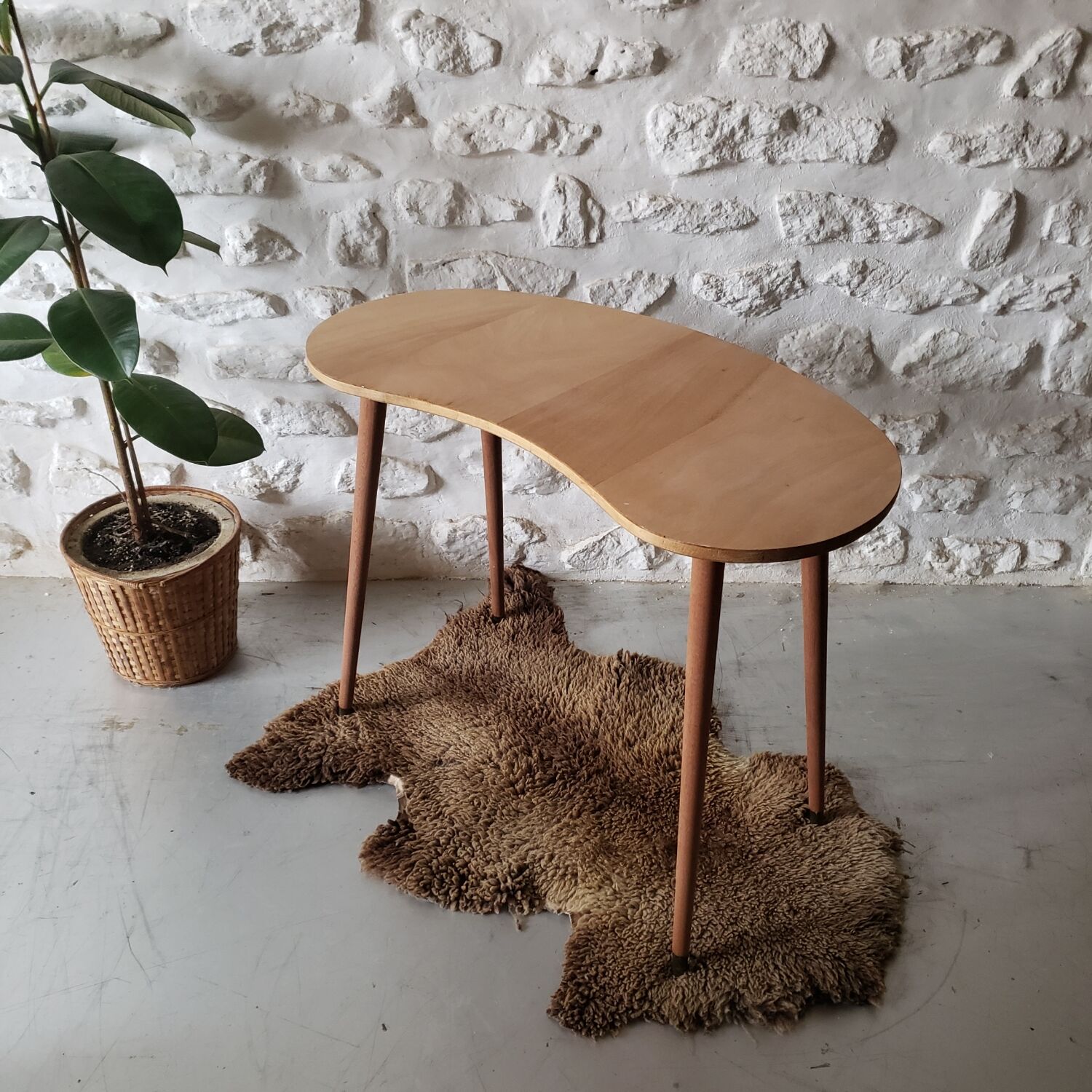 Vintage bean table