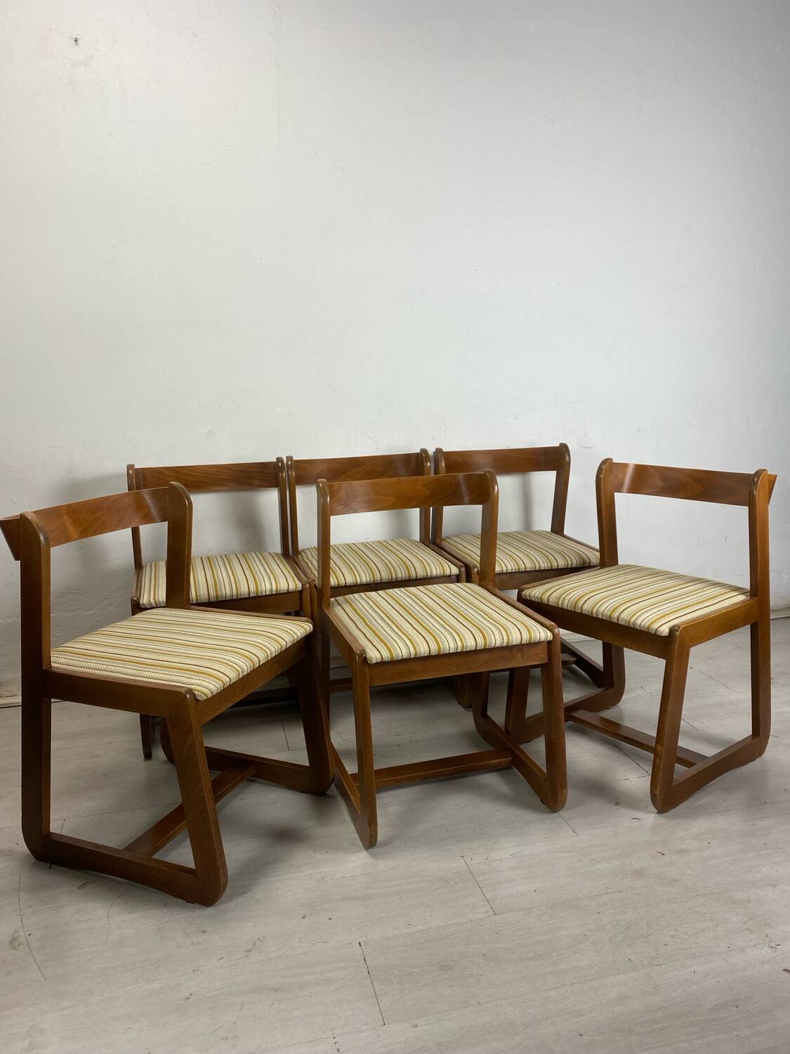 Willy Rizzo chairs