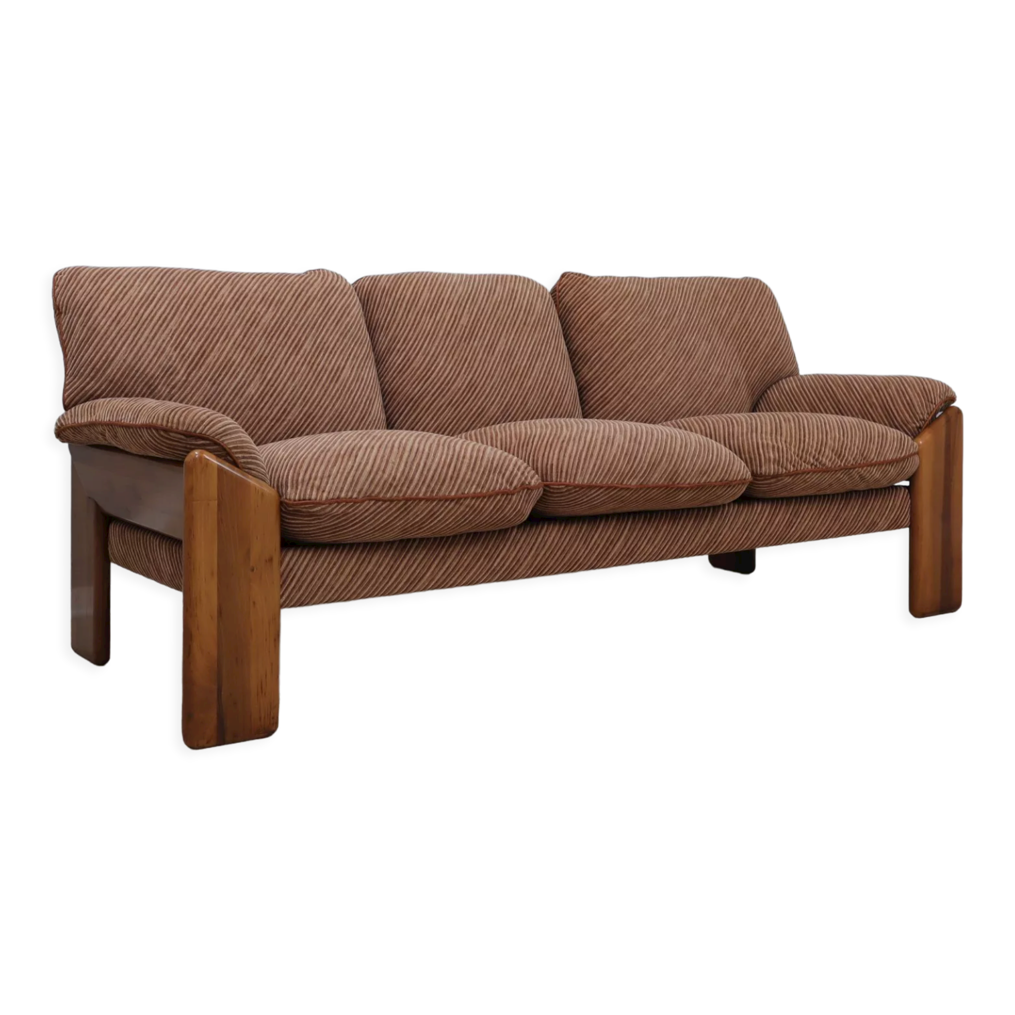 Mobil girgi 3-seater walnut sofa 1970s