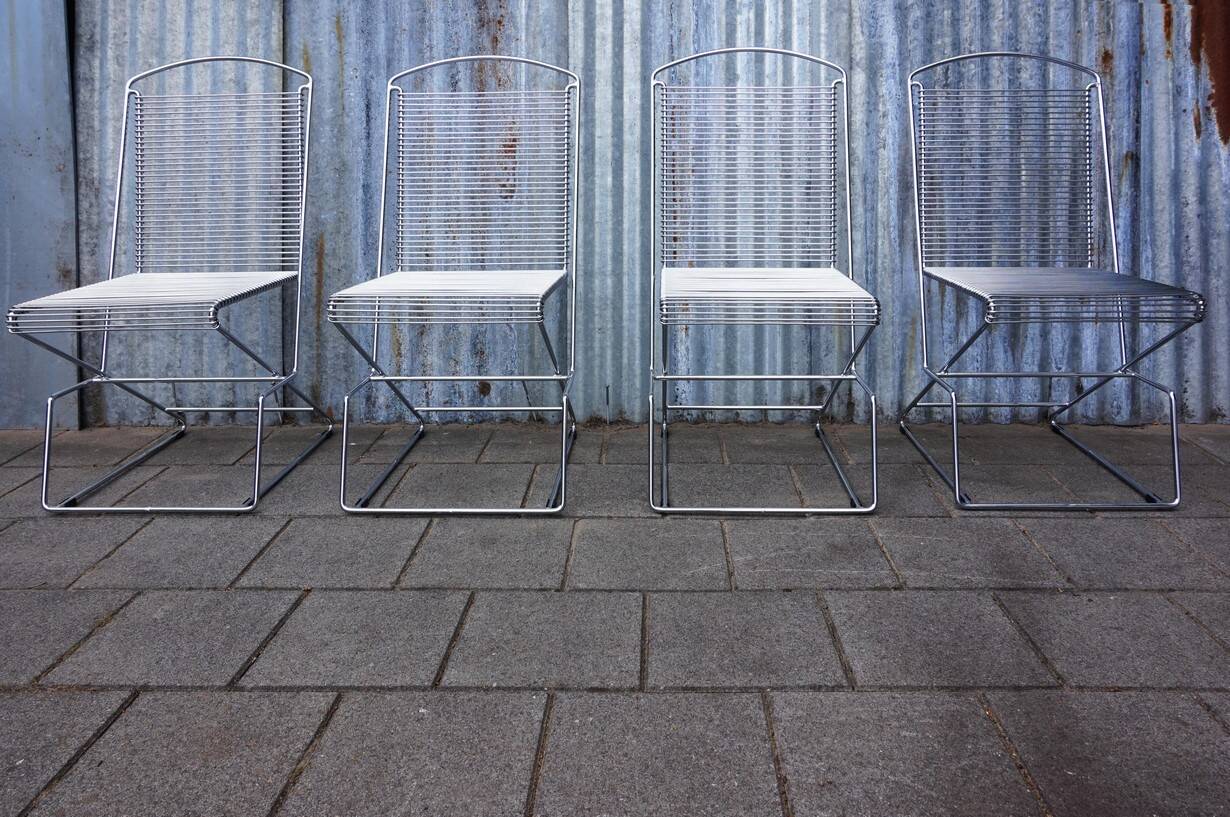 Set of 4 wire chairs, 1980s