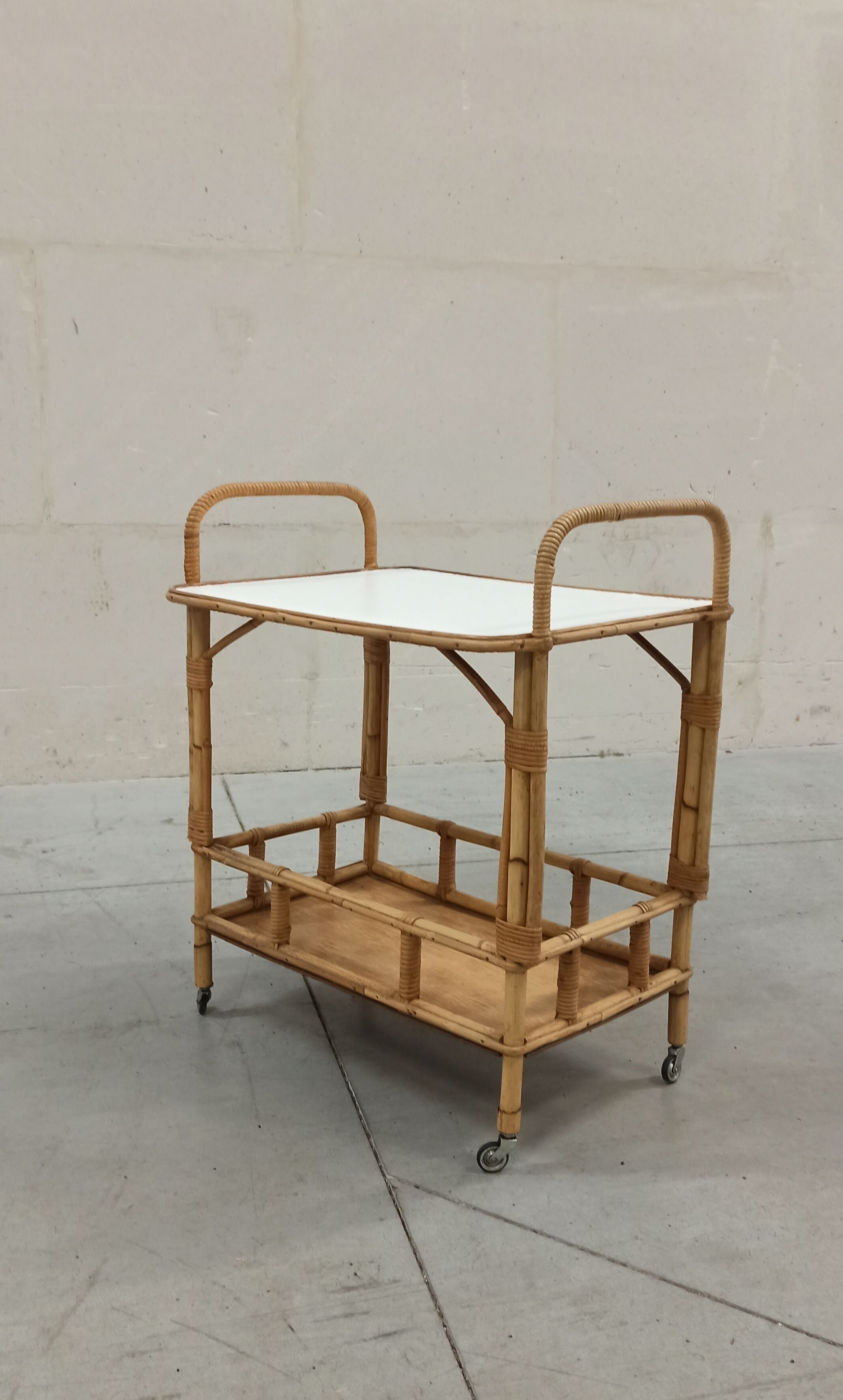 Vintage bamboo and rattan bar service