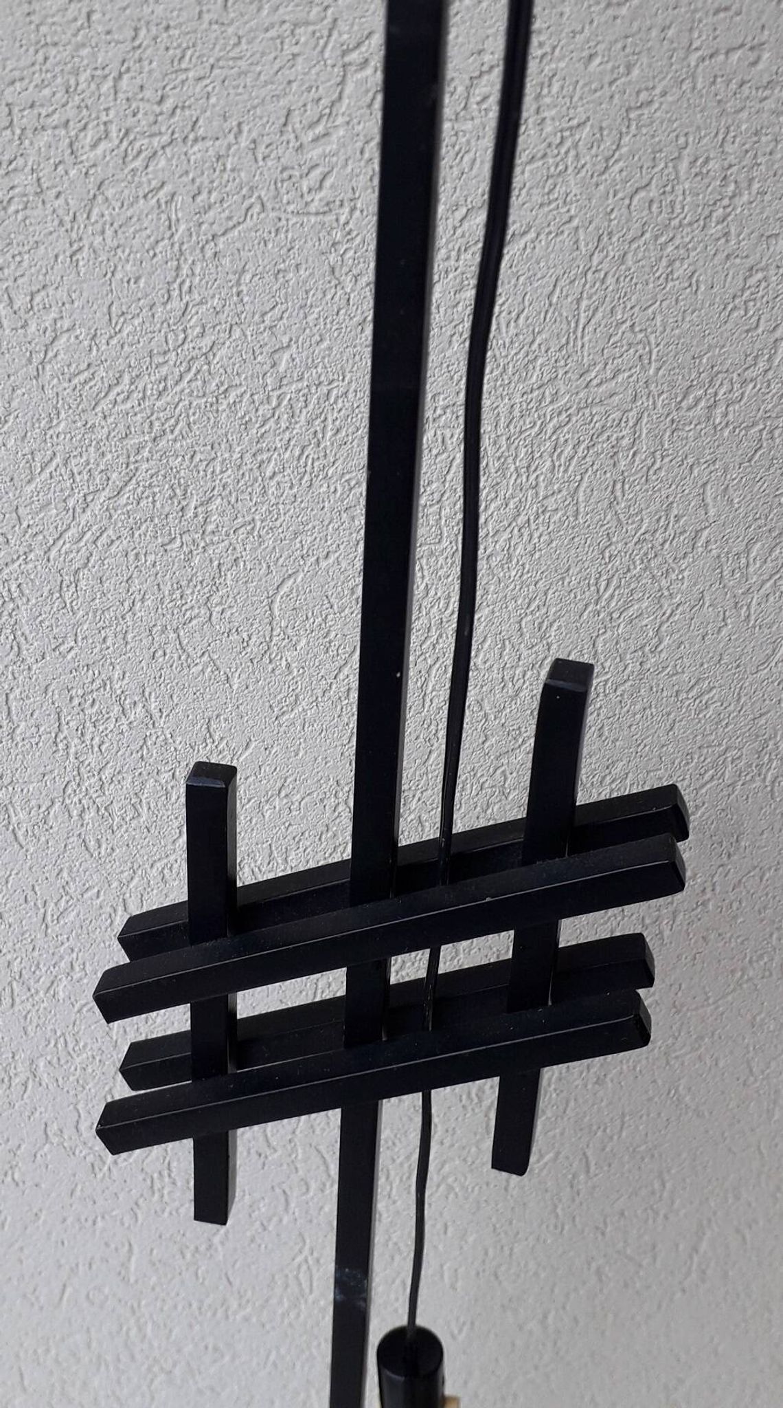 Lampadaire minimaliste en fer