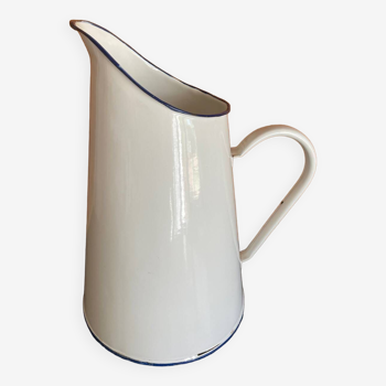 Enameled metal water pitcher