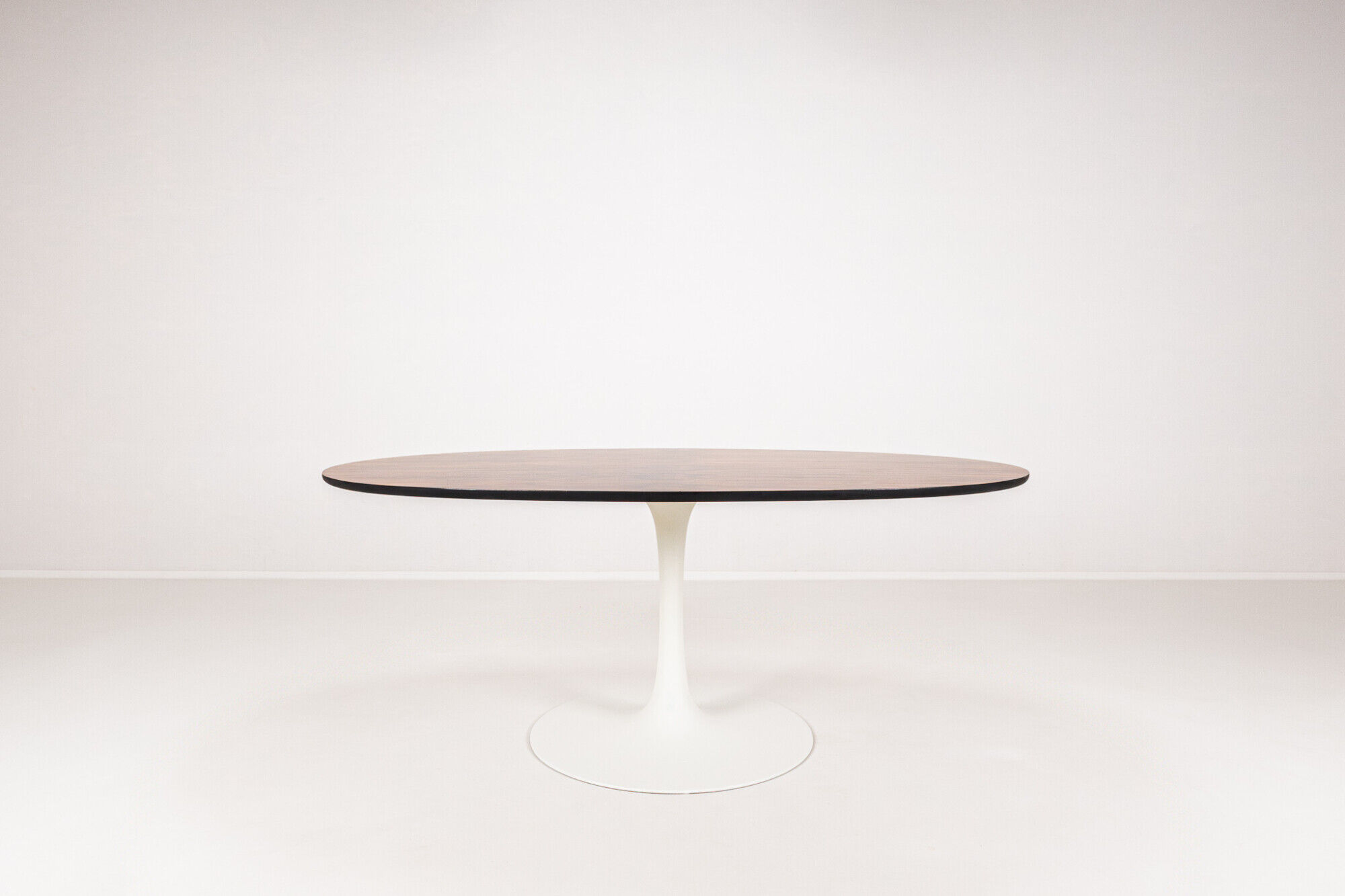 Oval dining table in rosewood by Maurice Burke for Arkana, England, 1960s