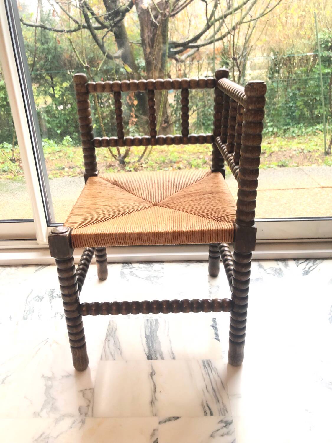 Art Deco corner chair in bobbin oak and straw, 1930s