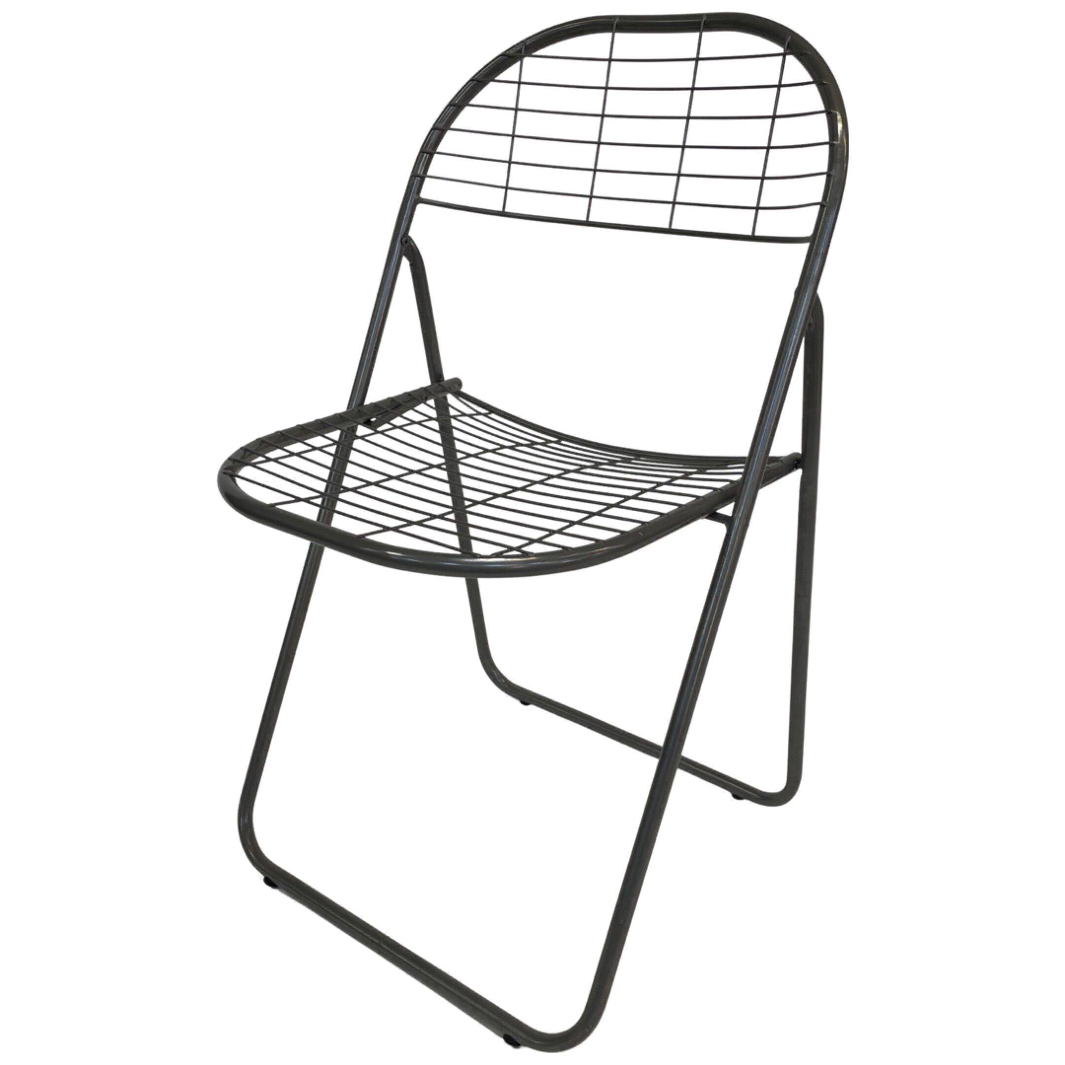Vintage wire folding chair