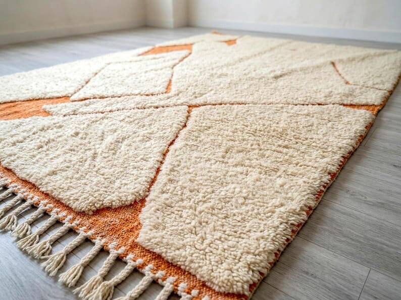 Handmade traditional Boujaad rug, size 200/300 cm.