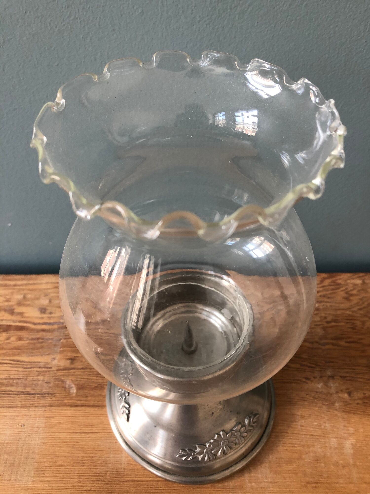 Pair of photophores candlesticks in tin and glass